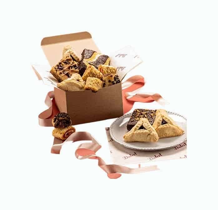 Dulcets Divine Deluxe Pastry Prime Gift Box