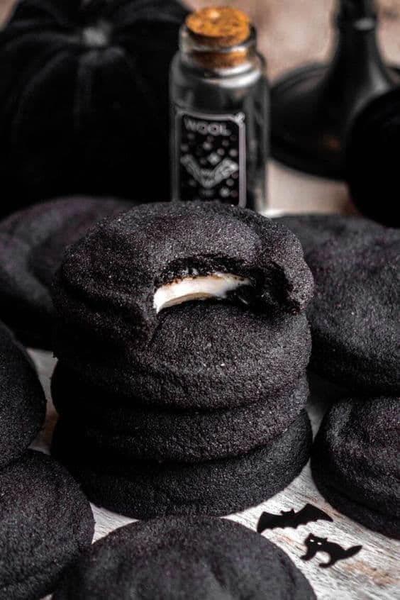 10 | BLACK VELVET CHEESECAKE COOKIES