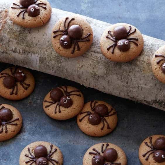 11 | SPIDER PEANUT BUTTER COOKIES