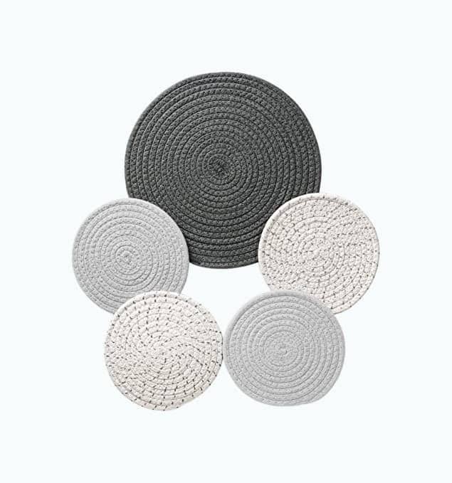 Round Woven Placemats Set