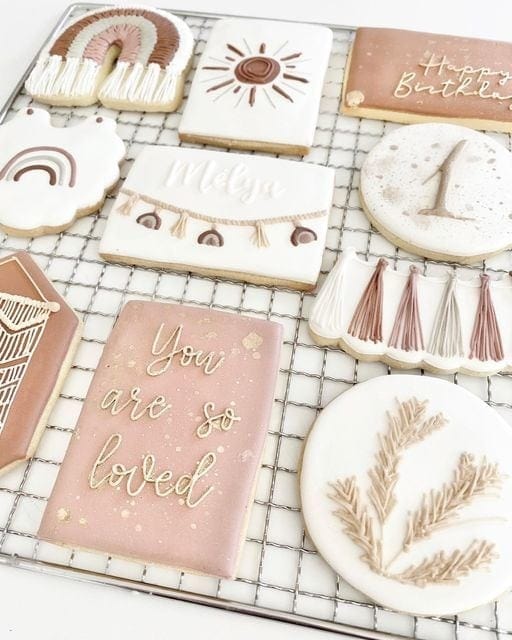 18 | CUSTOM SUGAR COOKIES