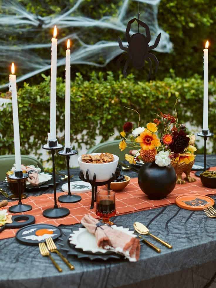 17 | VINTAGE HALLOWEEN DINNER