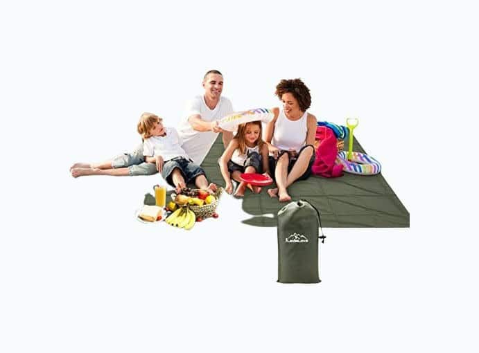 Compact Waterproof Beach Blanket