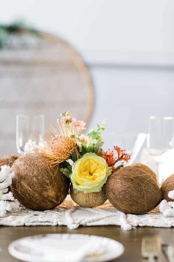 06 | GET COCONUTS FOR CENTERPIECES