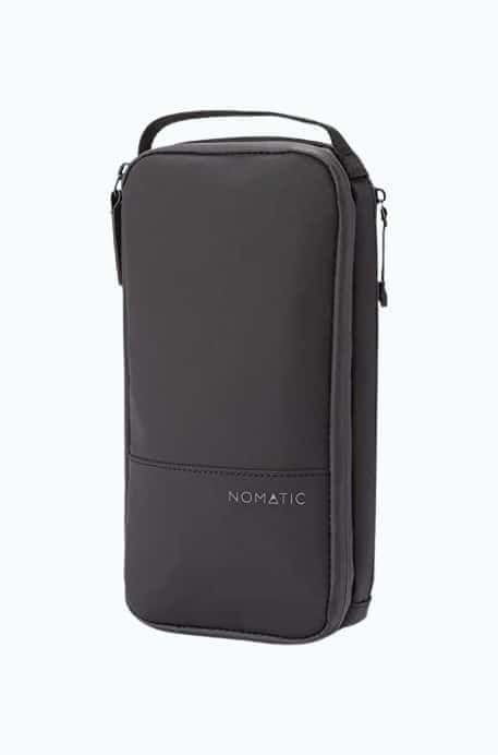 Nomatic Hanging Toiletry Bag