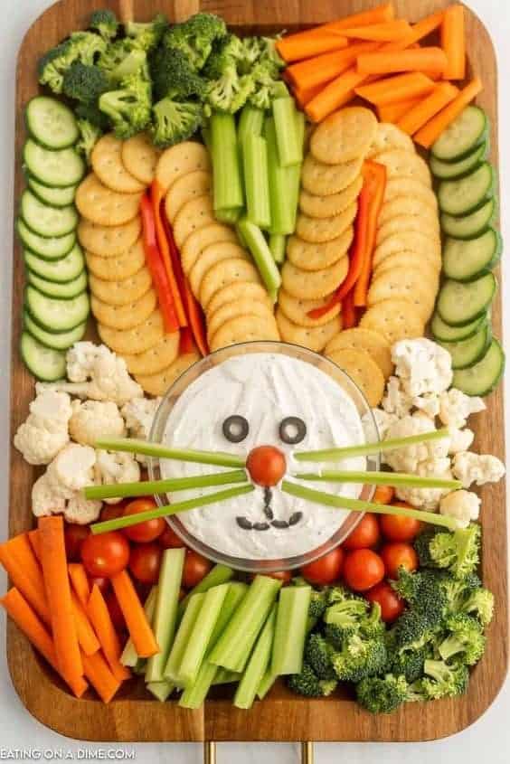 17 | SIMPLE EASTER VEGGIE TRAY