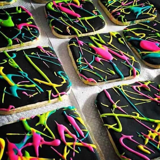 21 | NEON SPLATTERED COOKIES