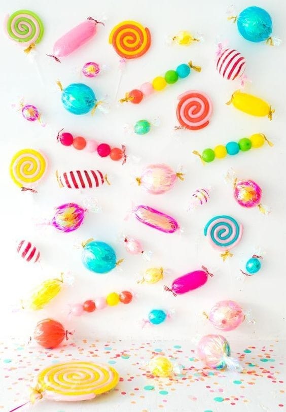 05 | DIY CANDY BACKDROP