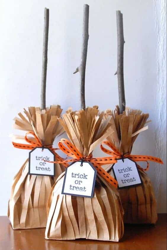 02 | BROOMSTICKS TREAT BAGS