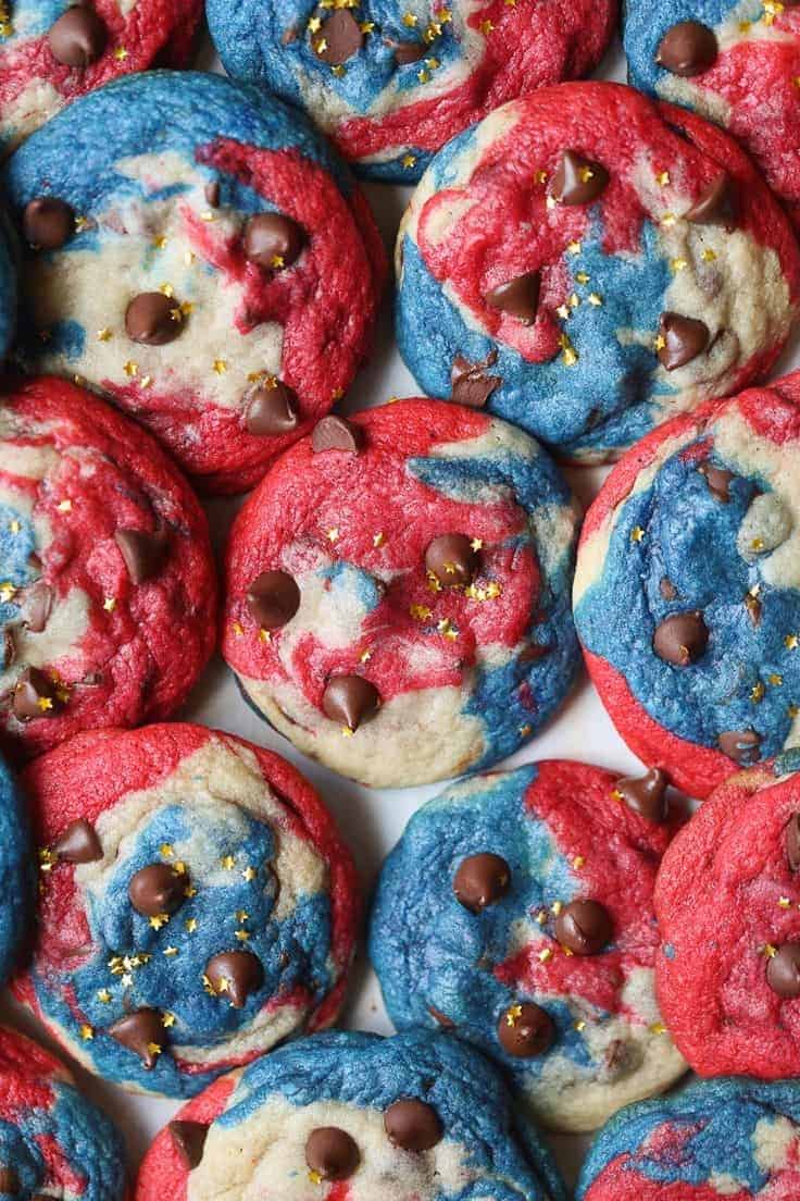 28 | RED WHITE AND BLUE CHOCOLATE CHIP COOKIES