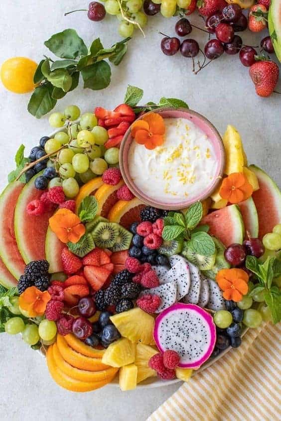 14 | FRUITY CHARCUTERIE