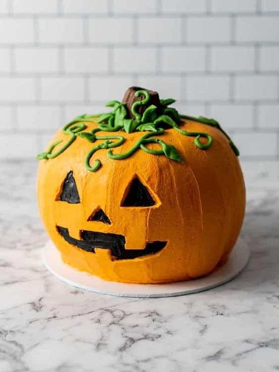 06 | JACK-O-LANTERN CAKE