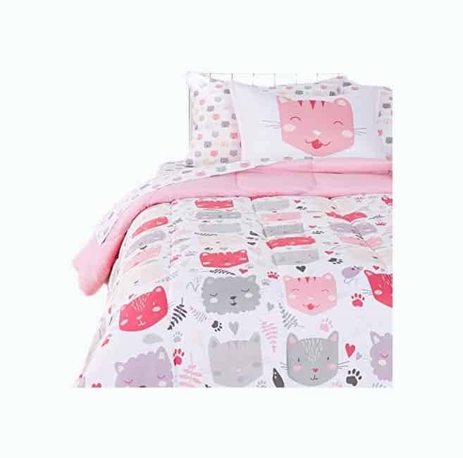 Amazon Basics Cat Bedding