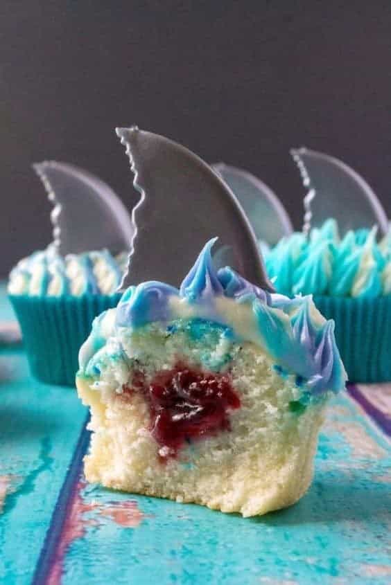 25 | SHARK BITE CUPCAKES