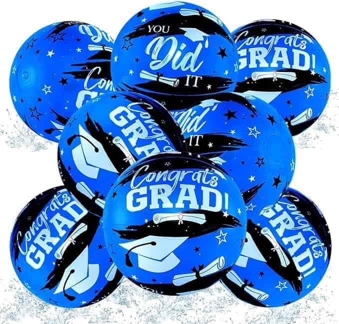 08 | GRADUATION INFLATABLE BEACH BALLS