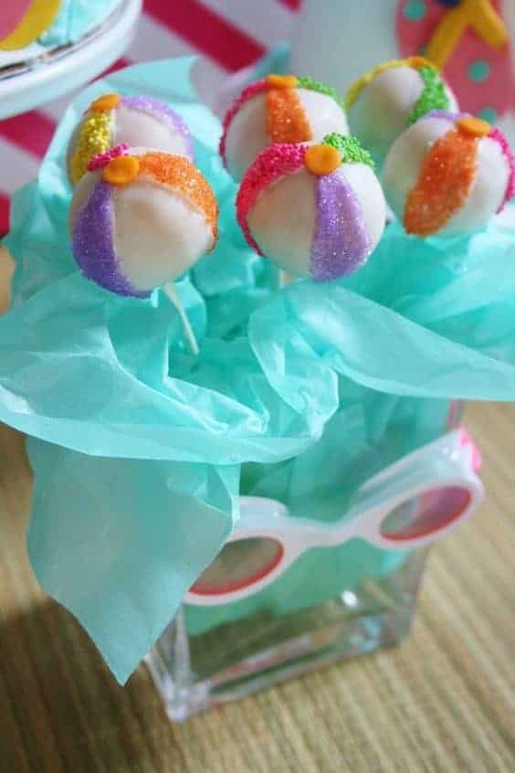 18 | FUN SUMMER THEMED CAKE POPS