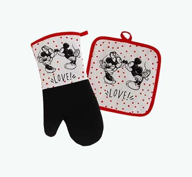 Disney Oven Mitt Set