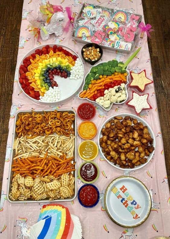 21 | UNICORN FOOD TABLE