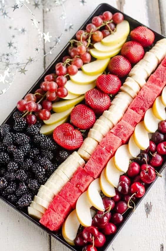 14 | FLAG FRUIT PLATTER