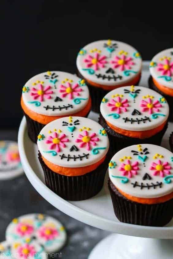 18 | SUGAR SKULL CUPCAKE TOPPERS